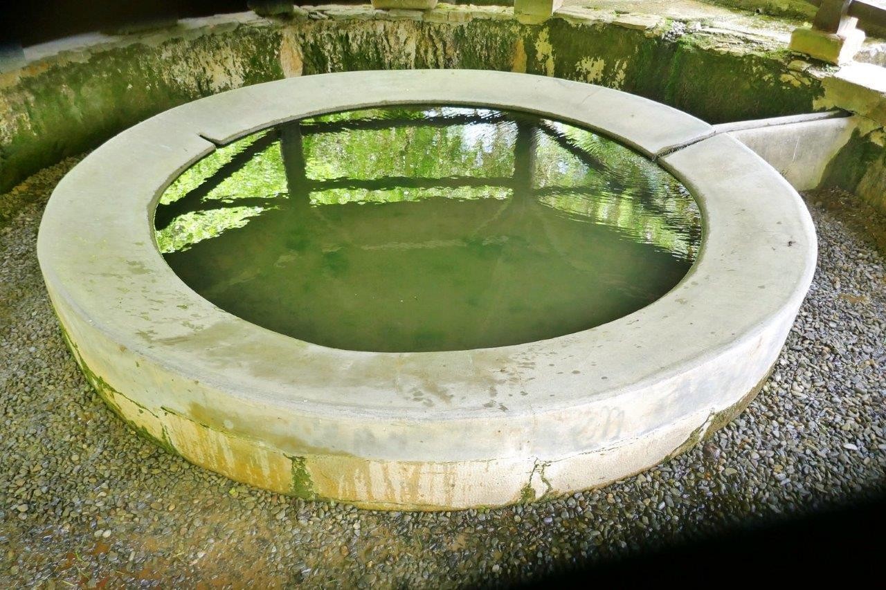 10 lavoir abreuvoir 5 