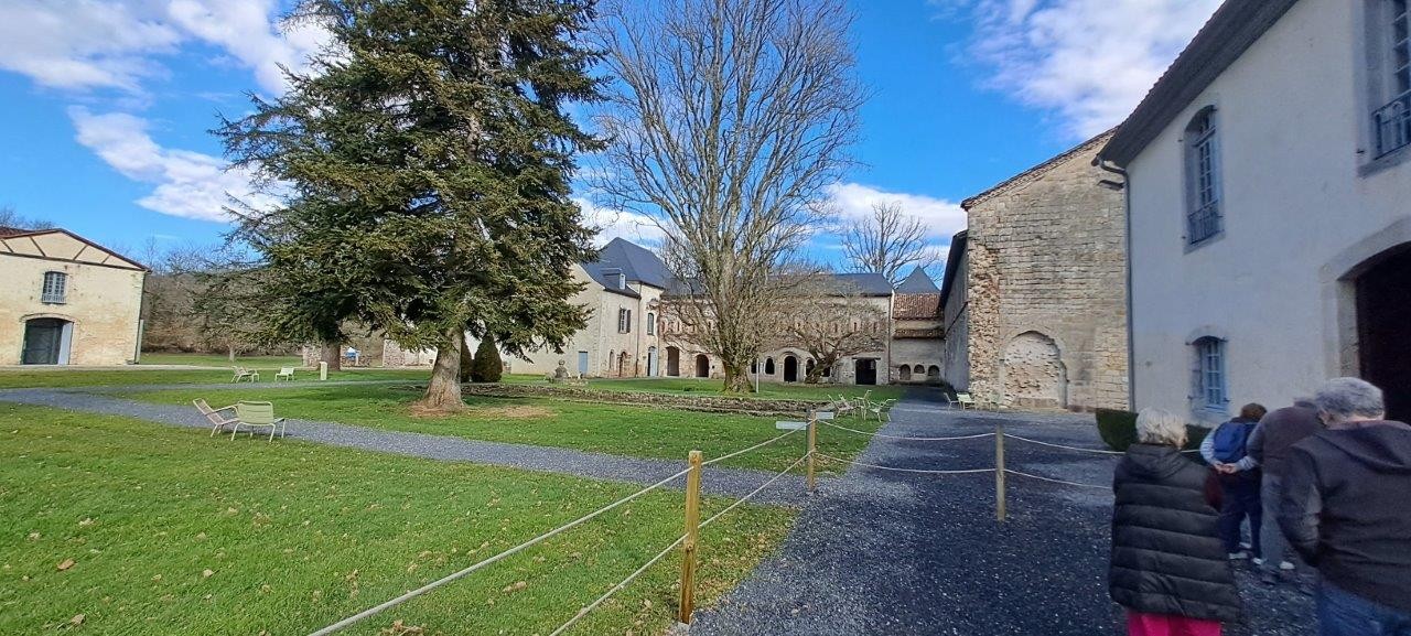 16 cours de l abbaye