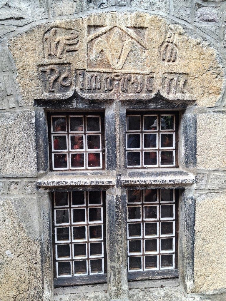 19 21