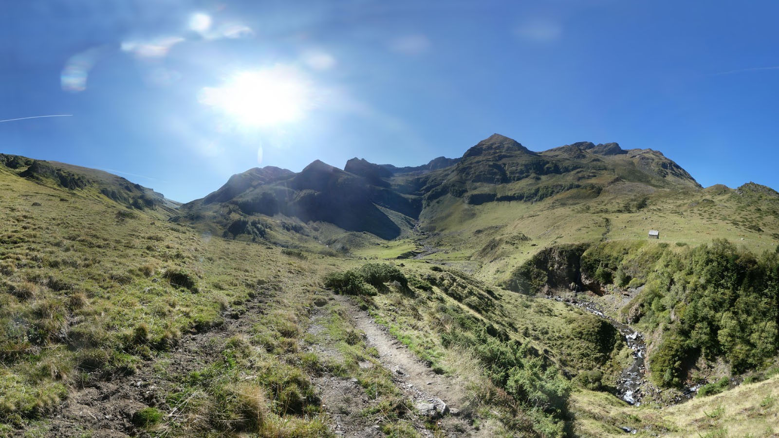 19 panorama du cirque d ourtiga et son pic de hourgade