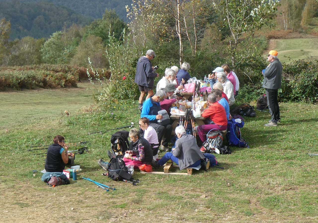 23 pique nique au poteau du taus de joubac 1069m 