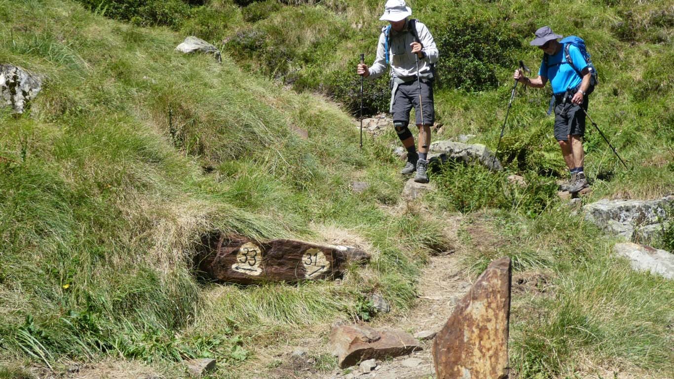 24 col de sacroux a droite port de la glere a gauche