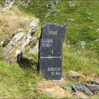 7 borne mi chemin entre luchon et venasque